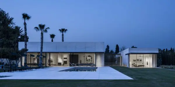 Минимализм из бетона