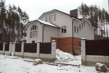 Воронеж.-обл.-Рамонский-р-он-д.-Новоподклетное-год-постройки-2012