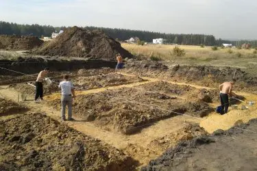 Подготовка площадки под фундамент дома